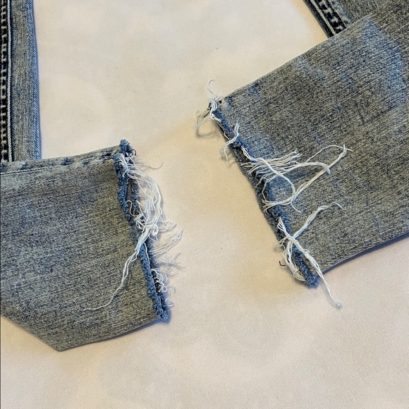 rag & bone Cate mid rise skinny fray hem Zip fly acid wash color Size 29 x 31” - Picture 11 of 14